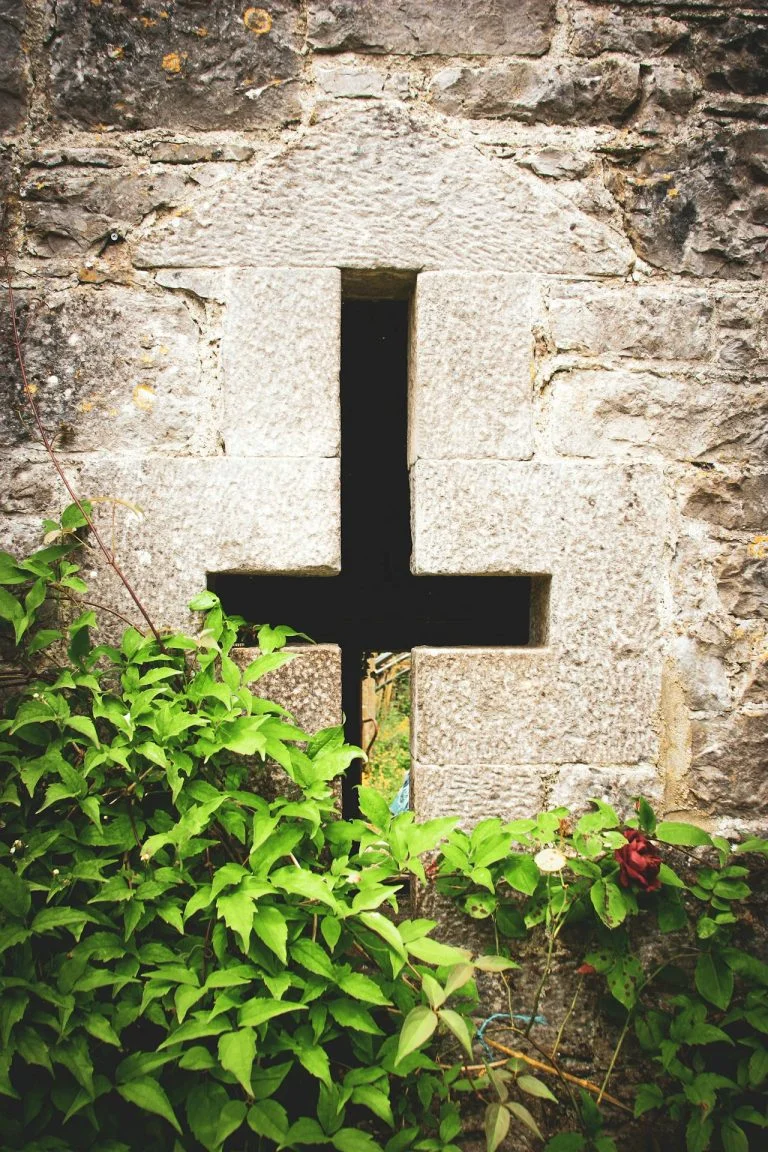 cross in a tomb my story of overcoming porn